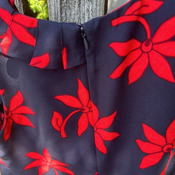 Banana Republic Top - Picture 5 of 5